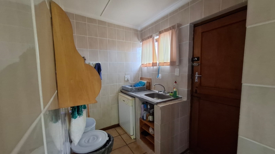 5 Bedroom Property for Sale in Witsand Western Cape